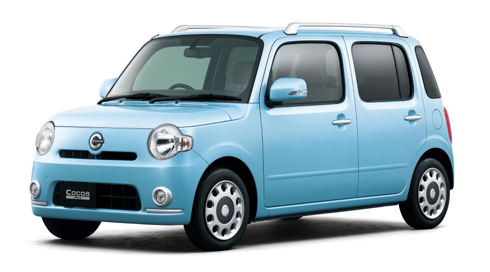 女性に大人気ダイハツ ミラココア その気になる維持費をチェック 安心車マガジン 中古車買取 車購入の情報メディア